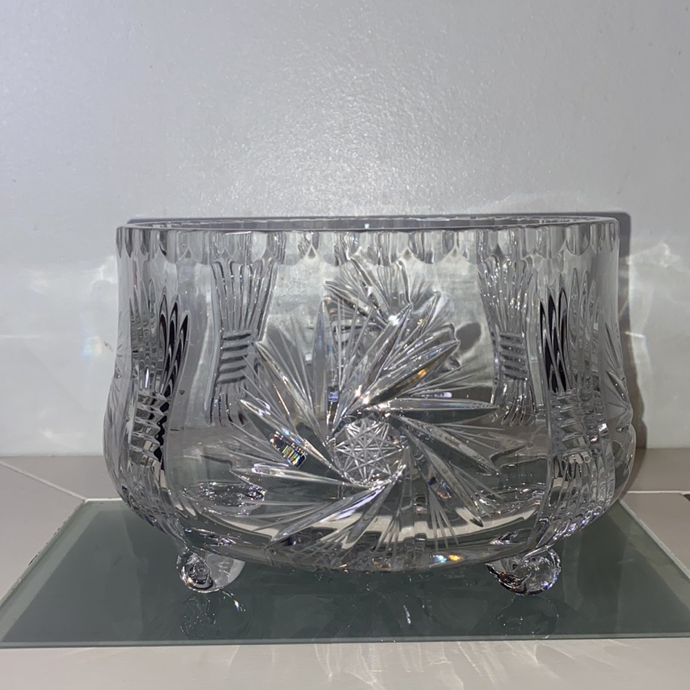 Vintage Bohemian Crystal Whirling Star Footed Candy Bowl Pinwheel Serving Dish - Picture 2 of 16
